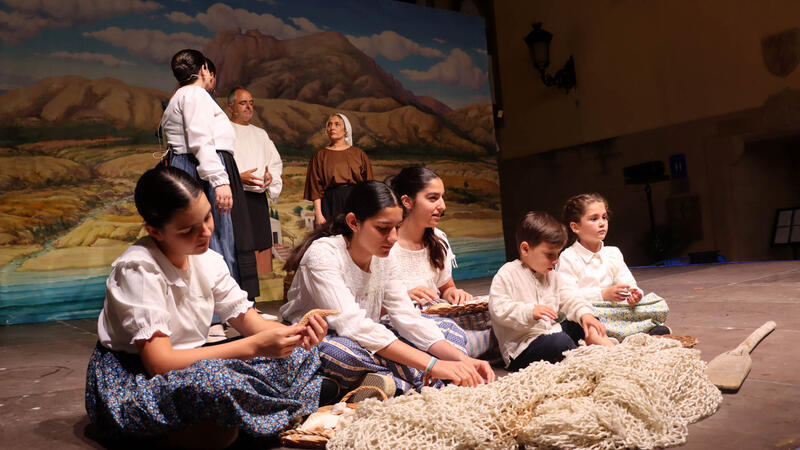 Benidorm claims its seven centuries of history in the performance of the Town Charter
