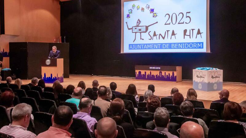 Benidorm rinde homenaje a sus funcionarios con motivo de la festividad de Santa Rita
