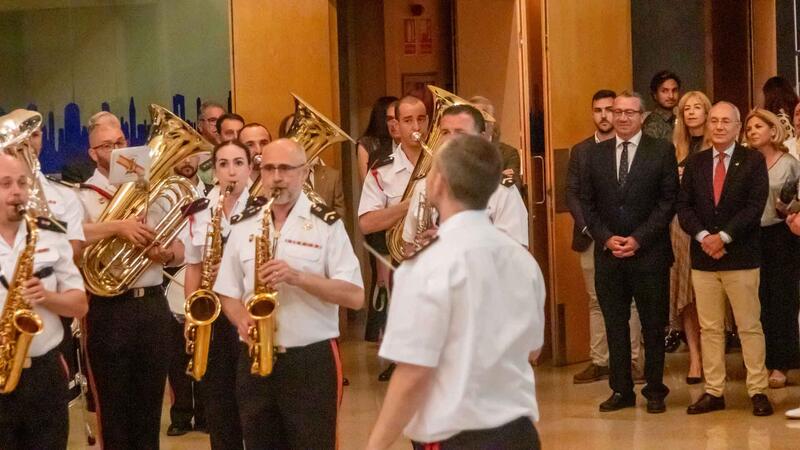 La Unidad de Música del TERLEV reúne y emociona a centenares de benidormenses