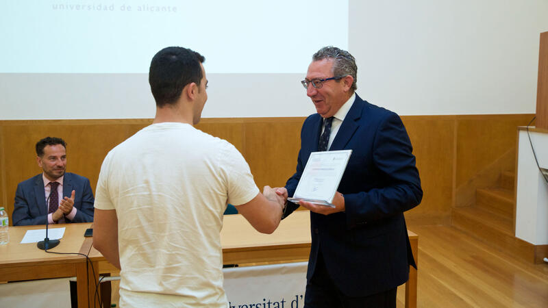 Pedro Zaragoza Chair awards two projects on wine tourism and sustainability and social responsibility in tourism businesses