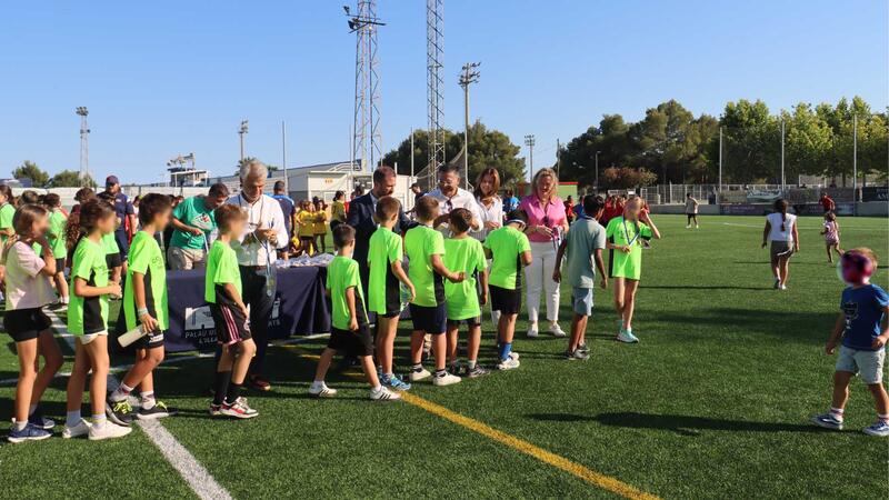 Around 600 students collect medals for their participation in the 43rd Benidorm School Sports Games