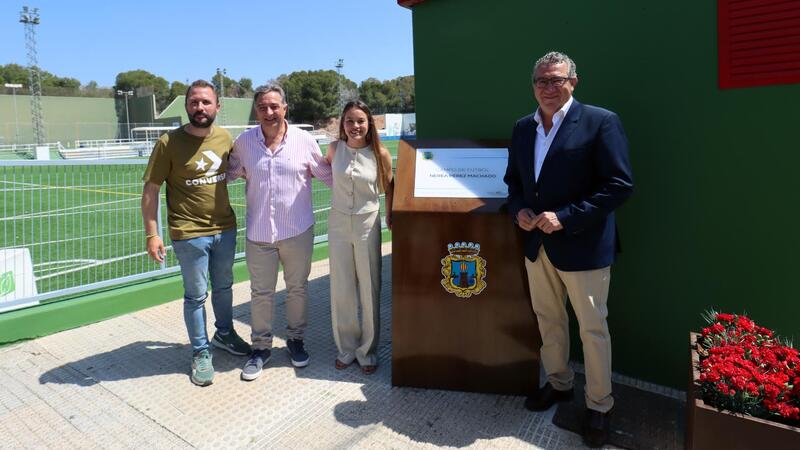 Benidorm rinde un emotivo homenaje a Nerea Pérez Machado y los hermanos Martínez Munuera dando su nombre a tres campos de fútbol