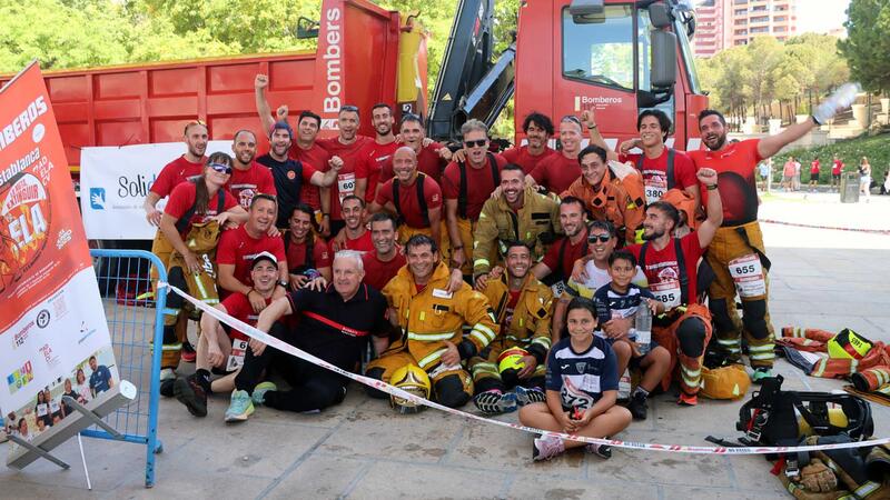 Prop de 1.200 persones donen suport a la primera carrera popular solidària per l