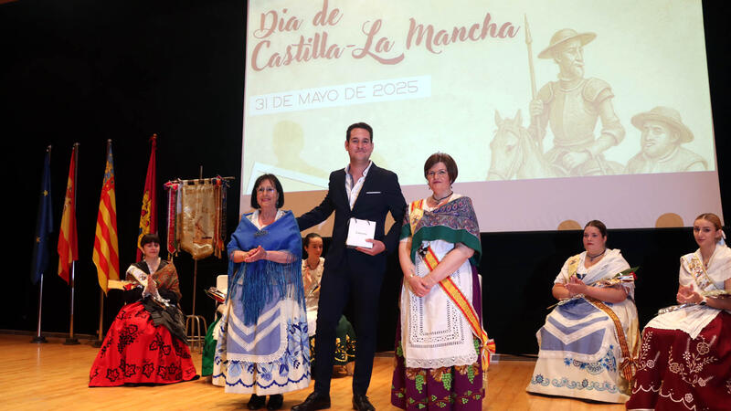 Els ‘benimanxegs’ de Benidorm i comarca celebren a la ciutat el Dia de Castella-la Manxa