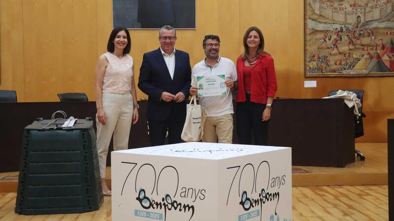Benidorm presents the awards for the 1st School Garden Competition to promote environmental education