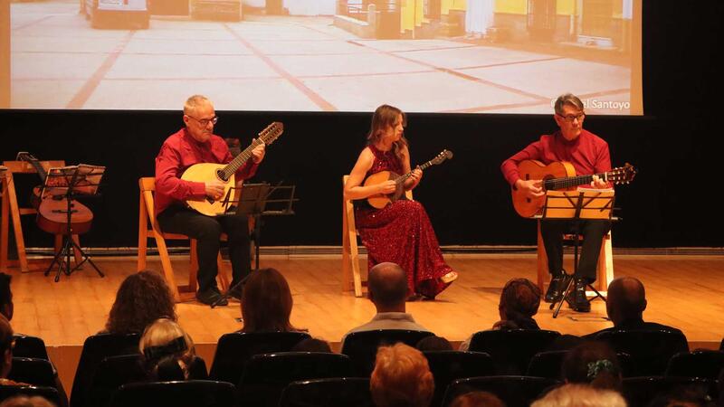 La Asociación ‘Tramontana’ celebra el día grande de Castilla La Mancha con una jornada de música y exaltación del folclore propio