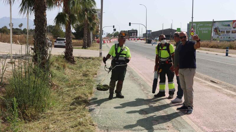 Benidorm is carrying out ditch cleaning work on all rural roads in L