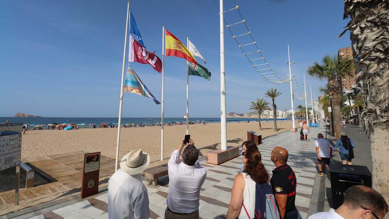 Nearly 60 officers will be part of the special operation on the beaches of Benidorm for the Night of San Juan