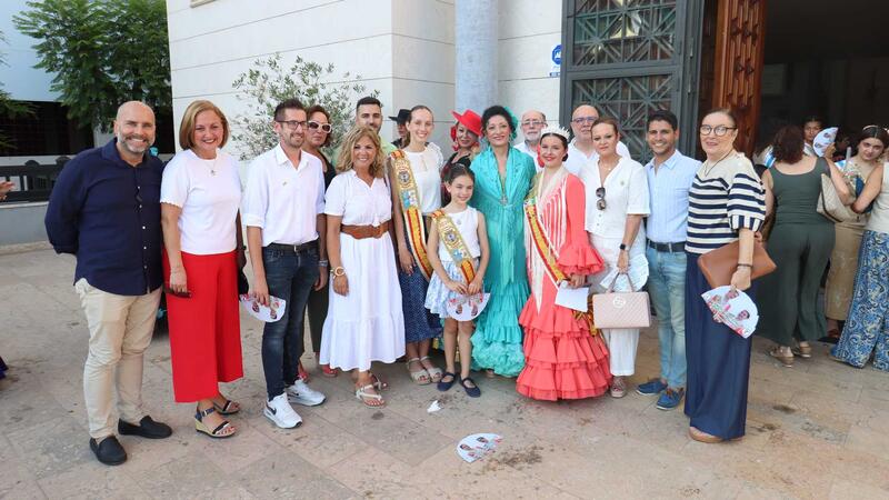 La Casa de Andalucía de Benidorm inicia las celebraciones de la Romería del Corpus con una misa y la bajada de la Virgen del Rocío