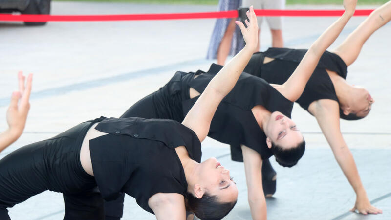 The fifth edition of Les Ones dance festival kicks off with a showcase from local schools