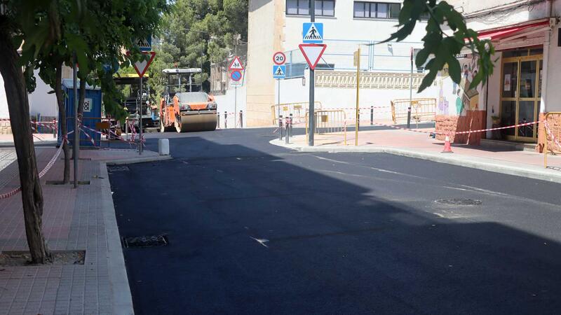 Benidorm abre esta semana al tráfico la calle Capitán Cortés tras finalizar las obras de renovación de las infraestructuras hidráulicas