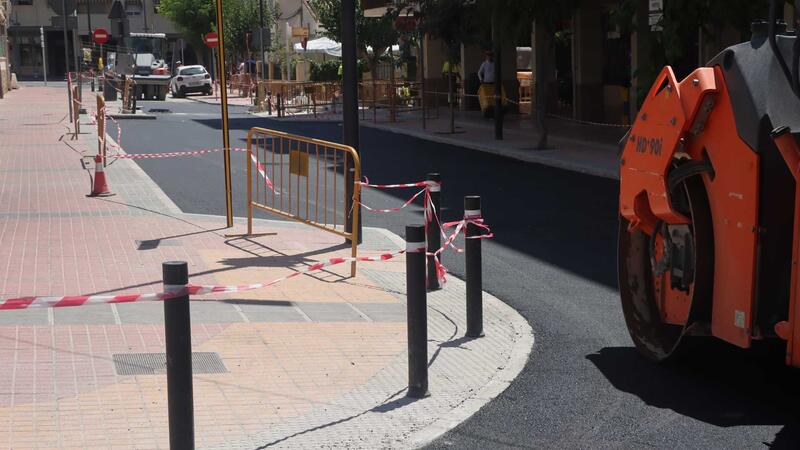 Benidorm abre esta semana al tráfico la calle Capitán Cortés tras finalizar las obras de renovación de las infraestructuras hidráulicas