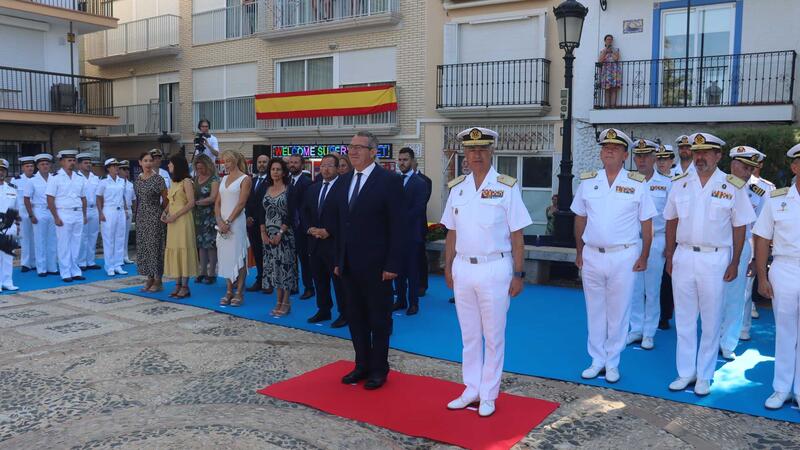 Benidorm rinde homenaje a los Caídos en la Mar y al Arma Submarina en el aniversario de la batalla de Santiago de Cuba