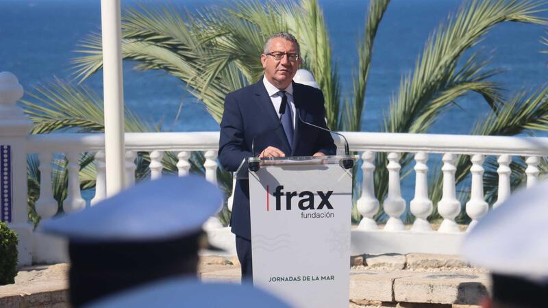 Benidorm rinde homenaje a los Caídos en la Mar y al Arma Submarina en el aniversario de la batalla de Santiago de Cuba