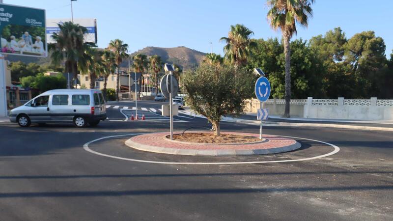 Benidorm completes construction of a new roundabout at the intersection of Severo Ochoa and Camino de los Torreros