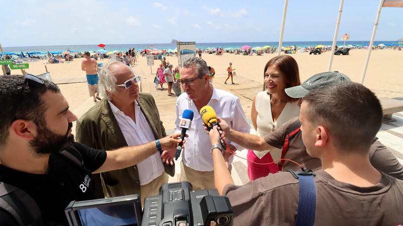 Les banderes ‘Q’ de Qualitat, ‘S’ de Sostenibilitat Turística i ‘Safe Tourism’ de l