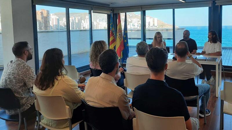 Benidorm acull la presentació del llibre ‘Geometries urbanes’ de Kaufman