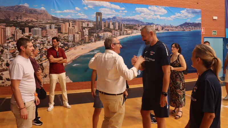 El Servigroup Hoteles Benidorm inicia la temporada con el objetivo de regresar a la Liga ASOBAL 