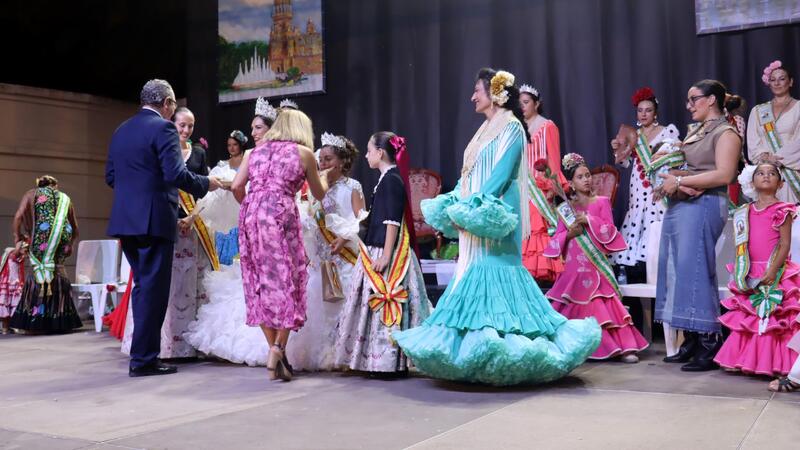 Rocío Romero and Rocío Benavente, crowned as the new queens of Casa de Andalucía in Benidorm