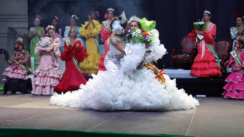 Rocío Romero and Rocío Benavente, crowned as the new queens of Casa de Andalucía in Benidorm