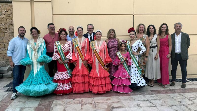 Rocío Romero and Rocío Benavente, crowned as the new queens of Casa de Andalucía in Benidorm