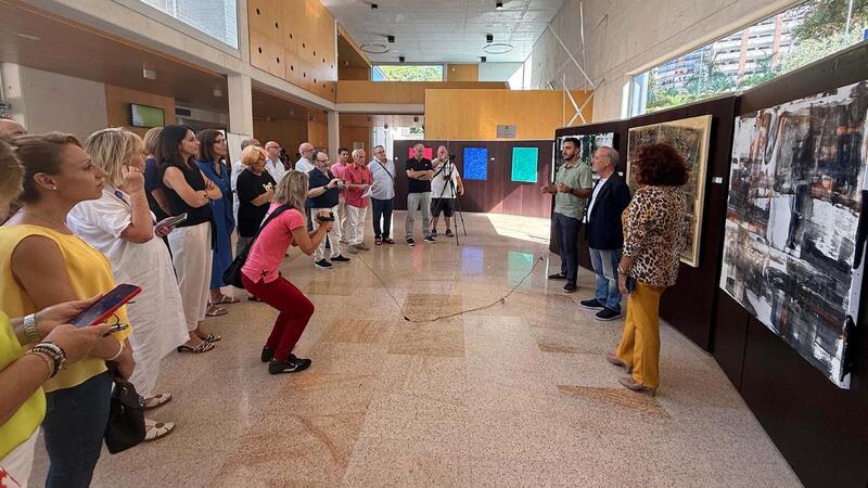 El Espai d’Art del Ayuntamiento alberga la muestra ‘Fantasías oníricas’ del pintor Juan J. Alió 