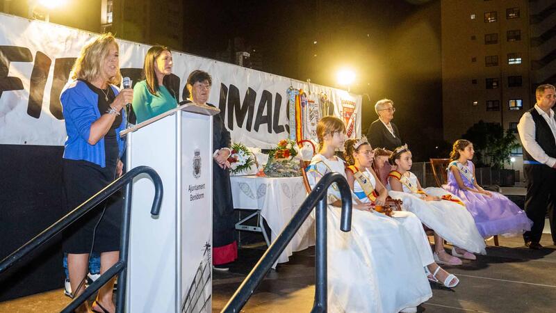 Lucía Moreno i Ana Rodríguez, noves reines Major i Infantil de les Festes d
