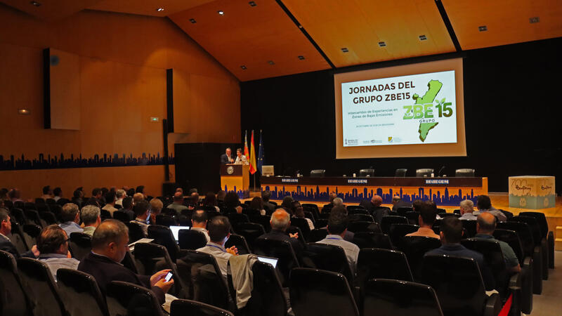 Benidorm exchanges experiences with the 15 municipalities in the region that have Low Emission Zones