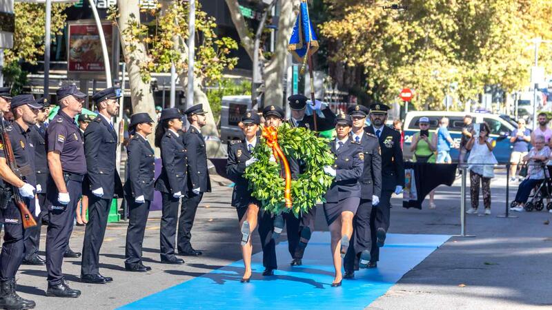 Benidorm celebrates National Police Day with a solemn event on Avenida Europa