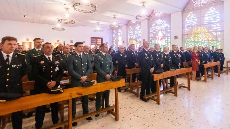 Benidorm celebrates National Police Day with a solemn event on Avenida Europa