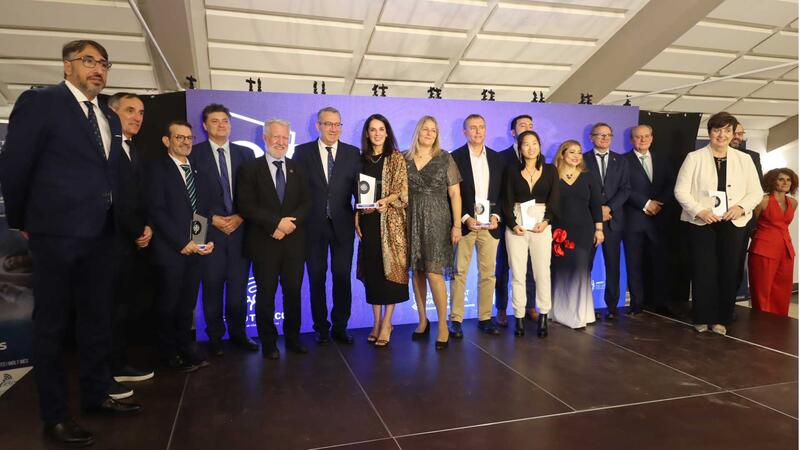 The City Council receives the "Best Public Initiative" award for the "Telecare Benidorm. Internet of People" project