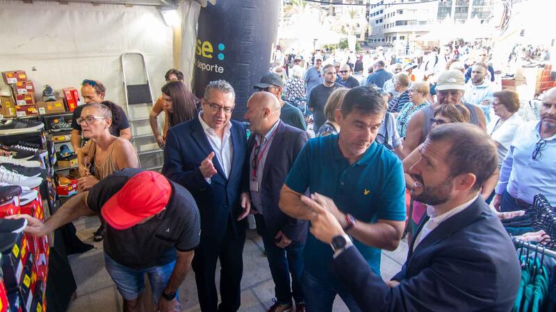 Arranca a Benidorm una nova edició de la ‘Fira Outlet’ amb catorze comerços participants