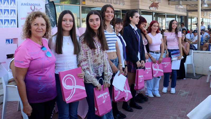 Benidorm commemora al costat d