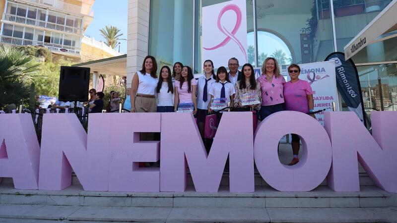 Benidorm commemora al costat d