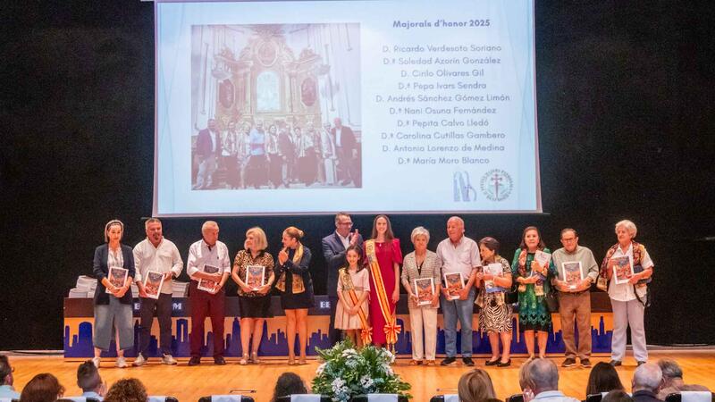 La Comissió presenta el Llibre Oficial de les Festes Majors Patronals 2025