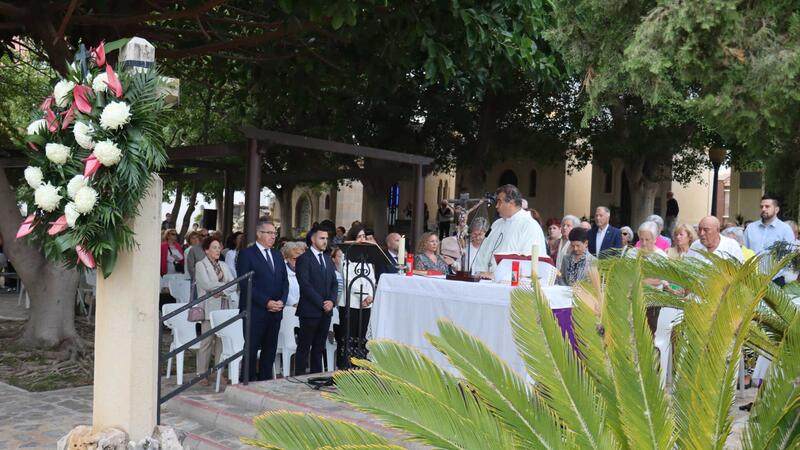Large crowds visited Benidorm cemeteries for All Saints