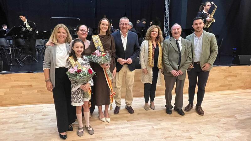La Unió Musical i la rondalla de la ACR La Barqueta oferixen els seus concerts amb motiu de la Setmana Cultural de Festes Majors Patronals