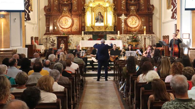 La Unió Musical i la rondalla de la ACR La Barqueta oferixen els seus concerts amb motiu de la Setmana Cultural de Festes Majors Patronals