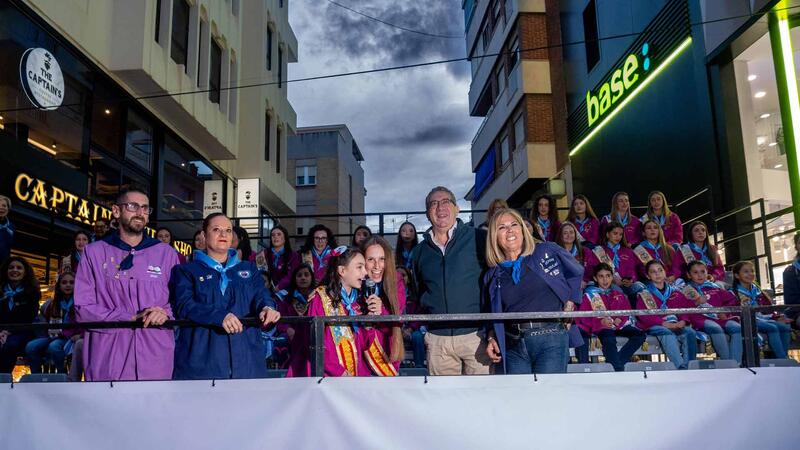 Benidorm recibe a sus Festes Majors Patronals con el encendido del alumbrado ornamental