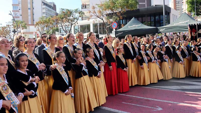 El dia de Sant Jaume concita a Benidorm el fervor de festers i devots del patró amb actes multitudinaris