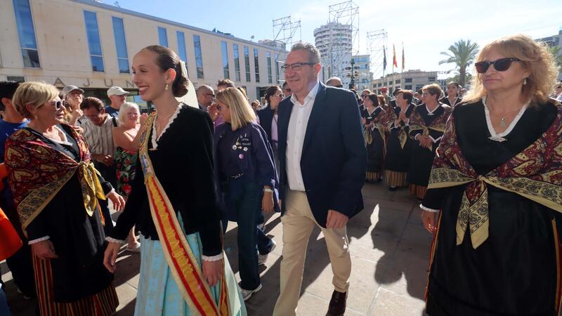 Germanor festera i pólvora per als més xicotets, en l