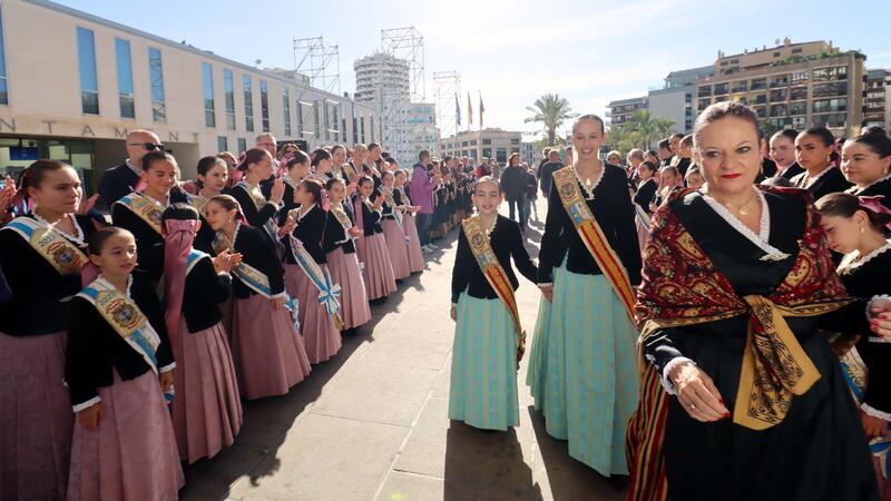 Germanor festera i pólvora per als més xicotets, en l