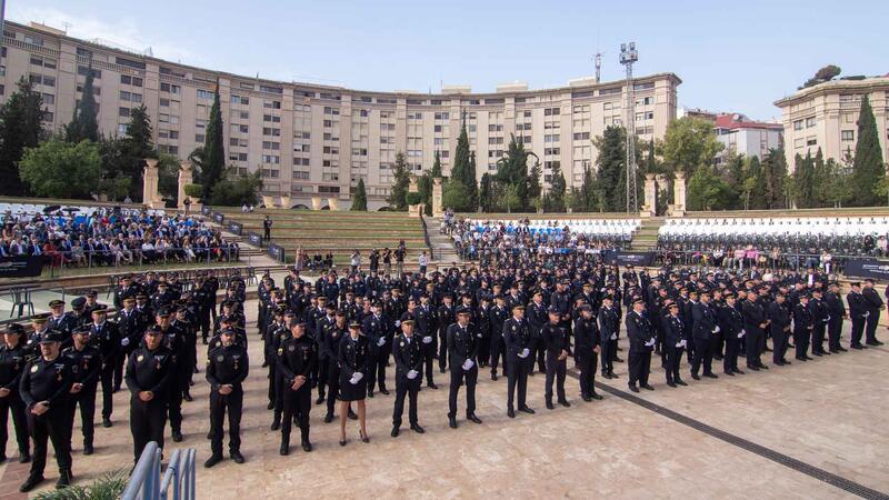 Benidorm acoge el acto de condecoración de 389 policías locales de la provincia de Alicante que concede la Generalitat 