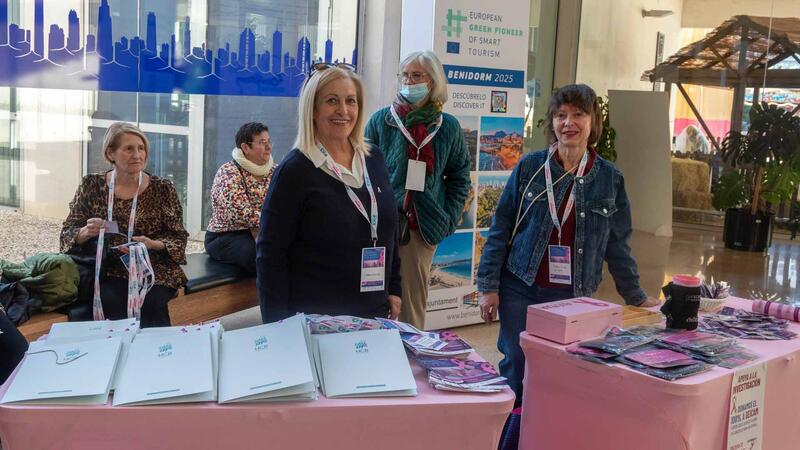Benidorm inaugura el II Congreso de Anémona: ‘Hablemos de cáncer… sin miedo’