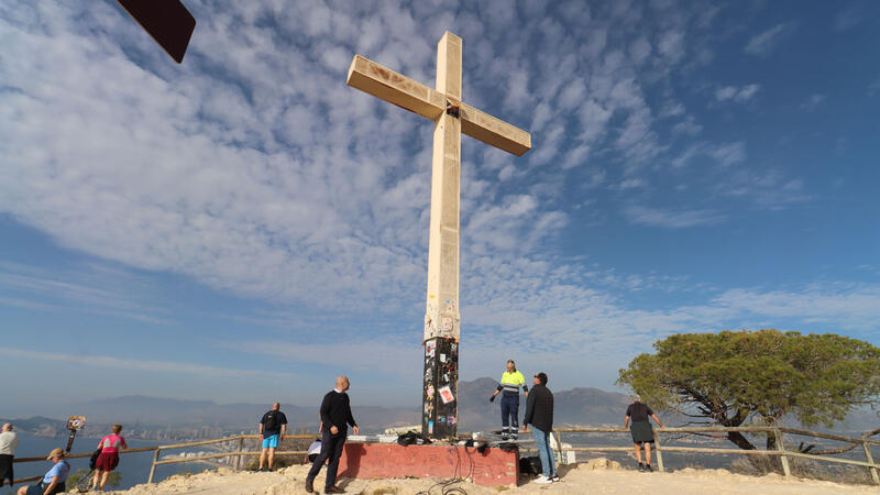 Urban Scene renews the lighting and external image of La Creu de Benidorm