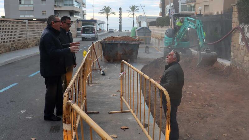 Benidorm extiende la renaturalización de espacios públicos a la calle Miguel Martorell