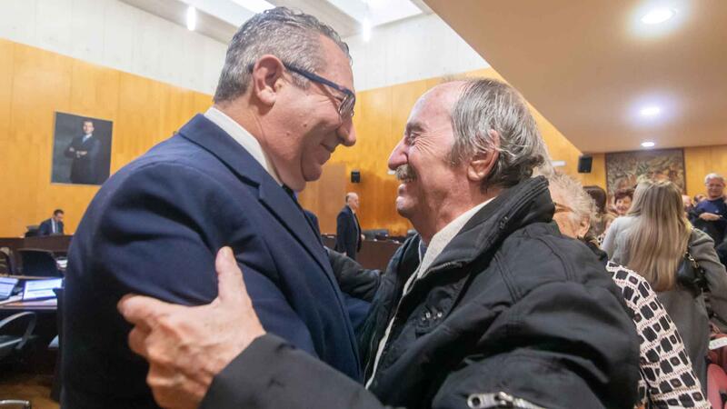 El pleno aprueba los reconocimientos a Jaume Antón, Rafael Doménech y José Antonio Añón