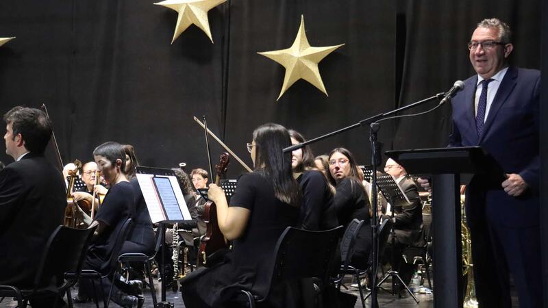 La Orquesta Sinfónica de la Unión Musical da la bienvenida al Año Nuevo en Benidorm 