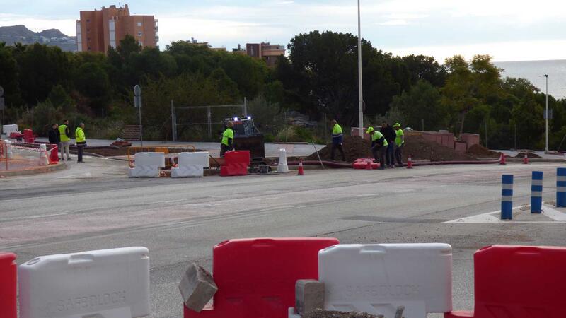 El proyecto de las nuevas rotondas en La Cala duplicará las plazas de aparcamiento en la avenida del Murtal