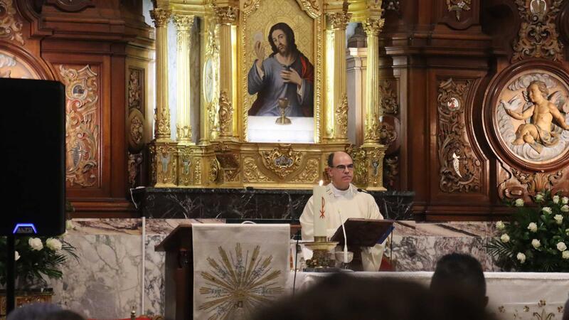 Benidorm muestra su devoción a la patrona en la ceremonia que cierra el Septenario de la Virgen